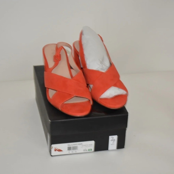 NWT NATURALIZER 27 EDIT SIZE 9.5 HEELED SANDALS  RED "DELLA POPPY" SUEDE - Picture 4 of 14